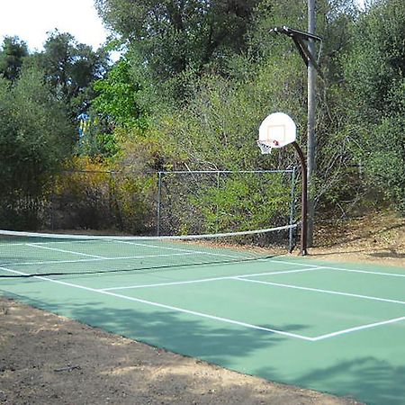 Oakzanita Springs Camping Resort Cabin 1 Descanso Екстериор снимка